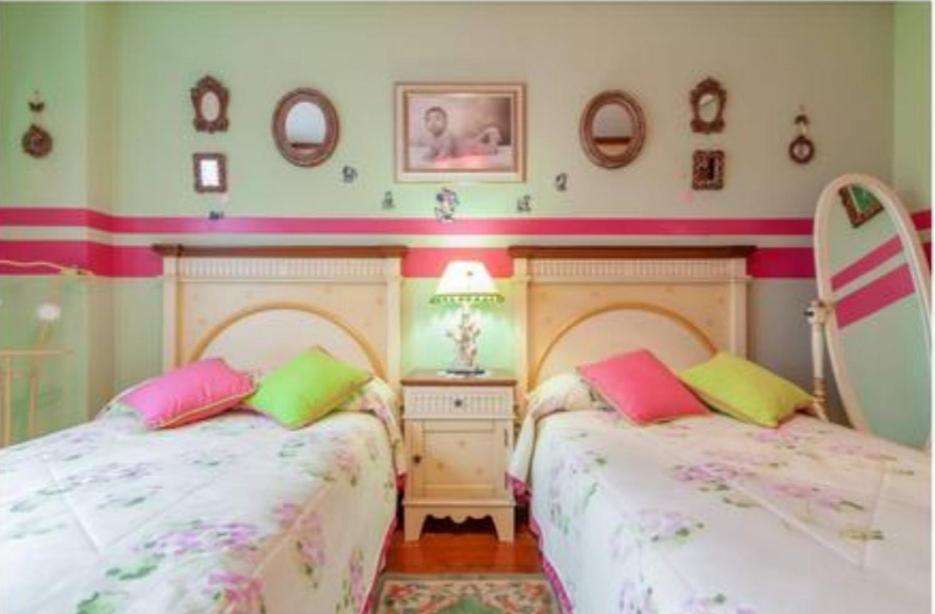 Alojamientos Marte Habitacion Con Bano Торрелавега Екстер'єр фото